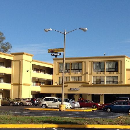 Diamond Inn & Suites リッチモンド エクステリア 写真