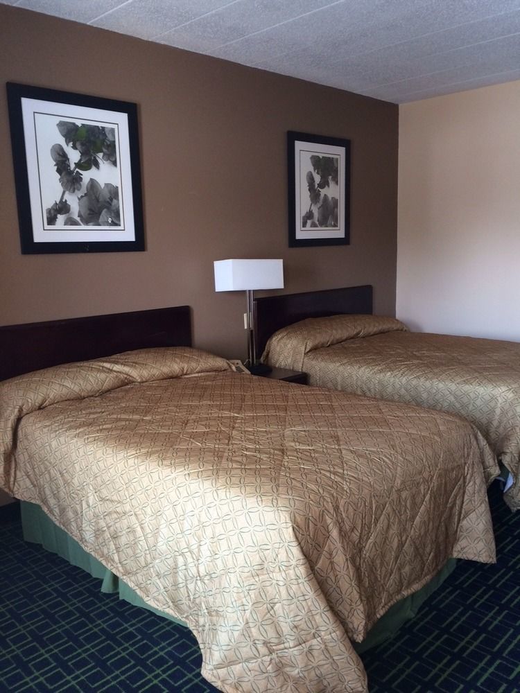 Diamond Inn & Suites リッチモンド エクステリア 写真