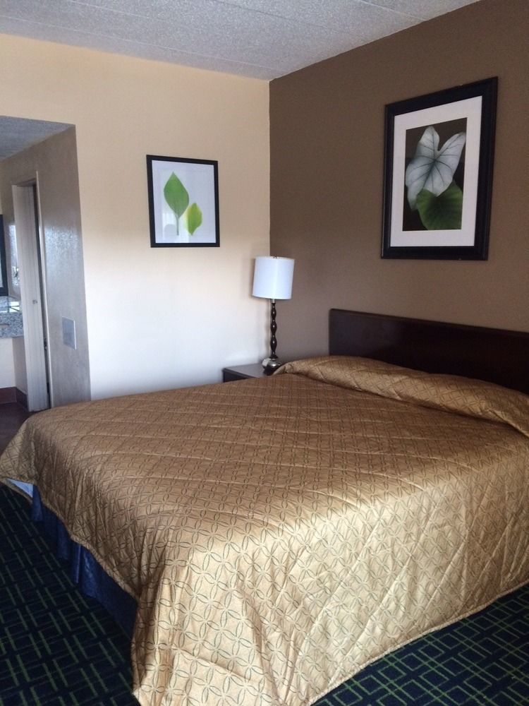 Diamond Inn & Suites リッチモンド エクステリア 写真