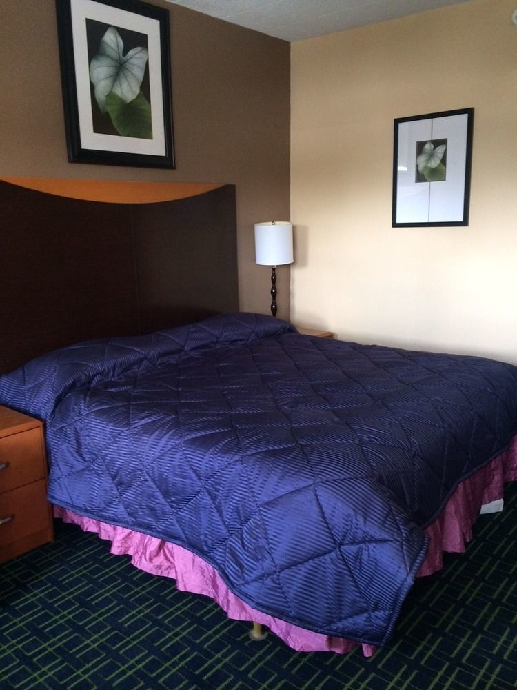 Diamond Inn & Suites リッチモンド エクステリア 写真