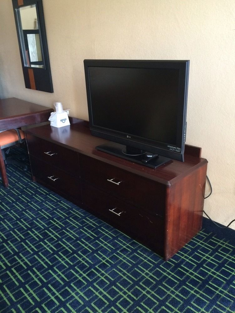 Diamond Inn & Suites リッチモンド エクステリア 写真