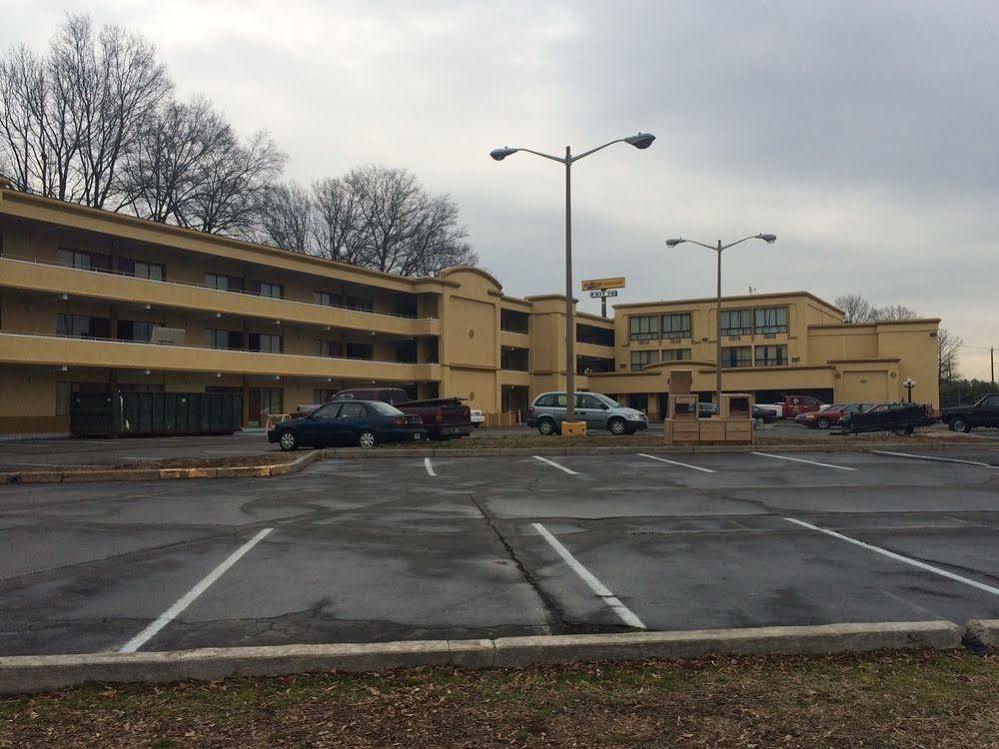 Diamond Inn & Suites リッチモンド エクステリア 写真