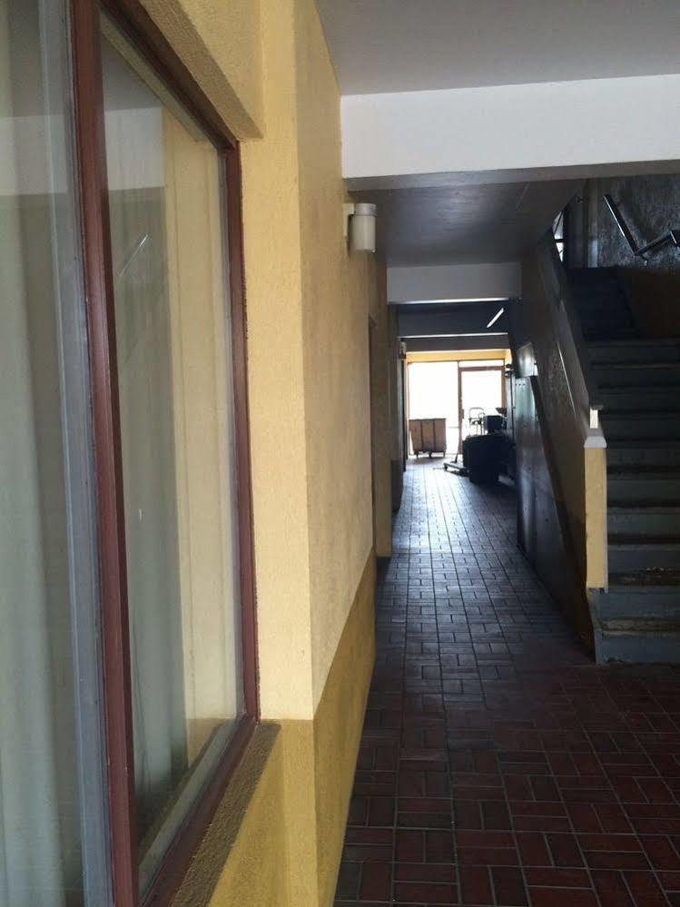 Diamond Inn & Suites リッチモンド エクステリア 写真